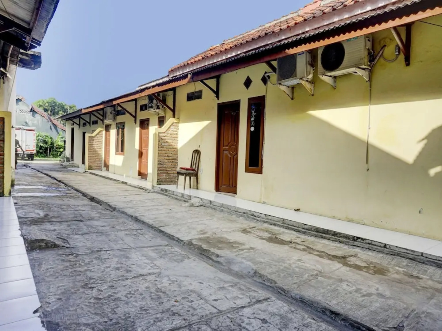 Penginapan Bunda by OYO Rooms