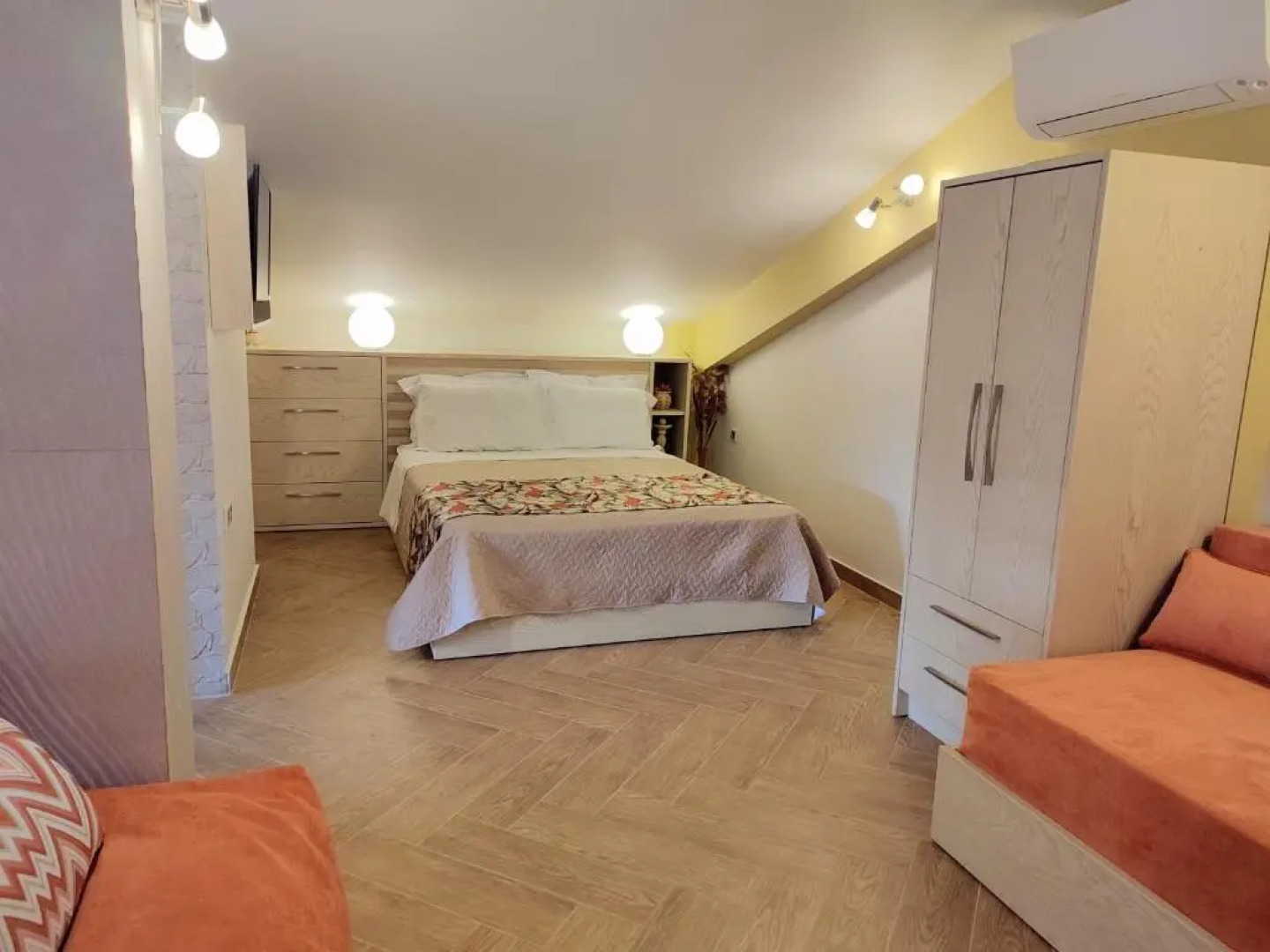 Naiara Villa with private pool