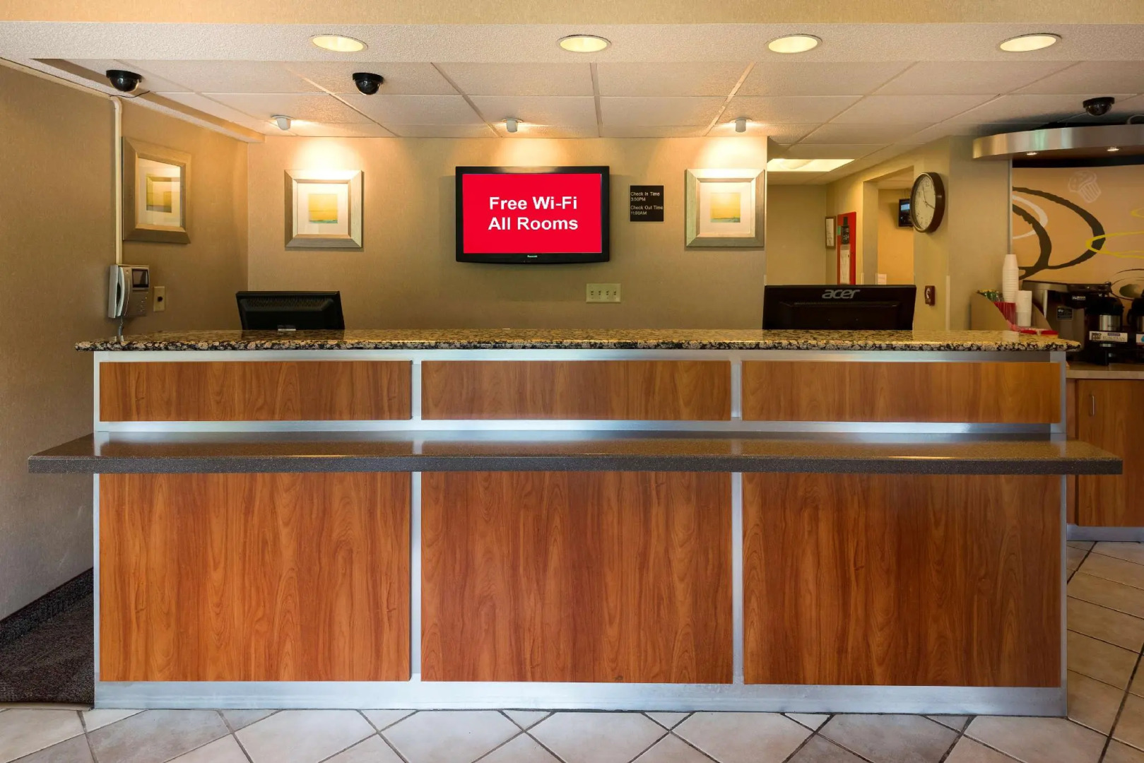 Red Roof Inn Dayton North Airport