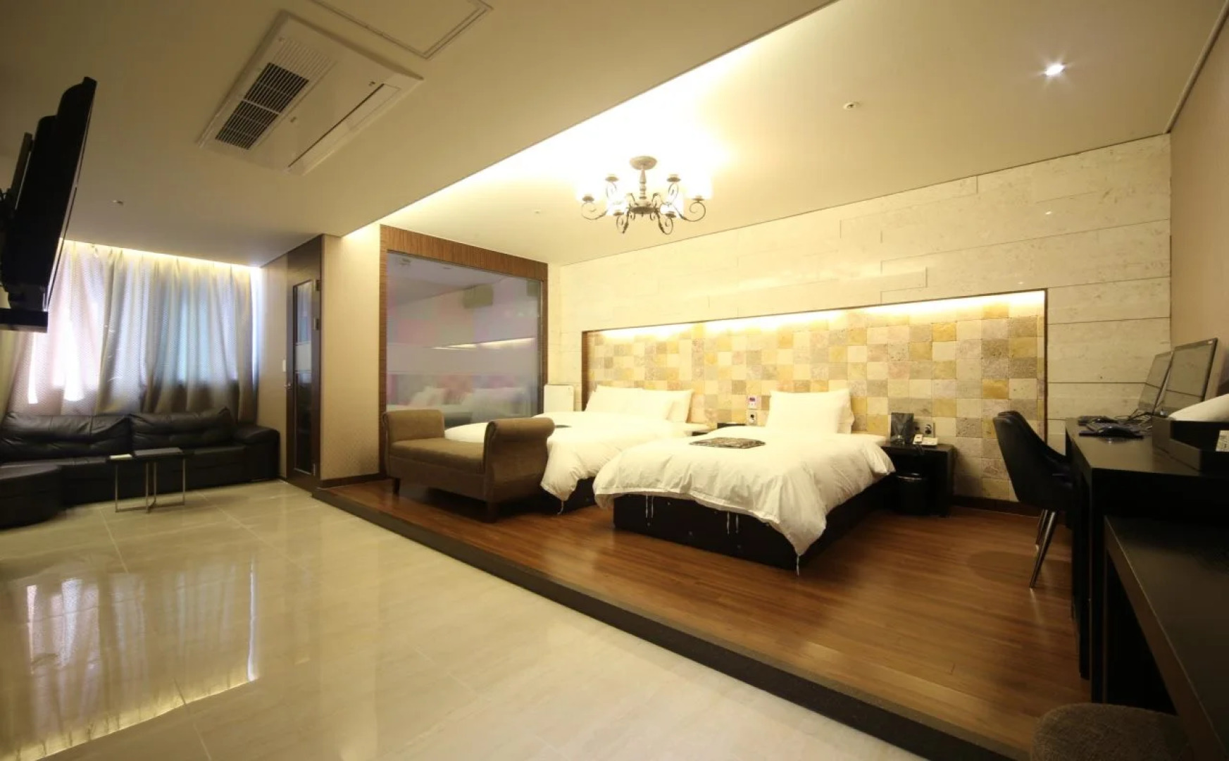 Nouage Cullinan Hotel