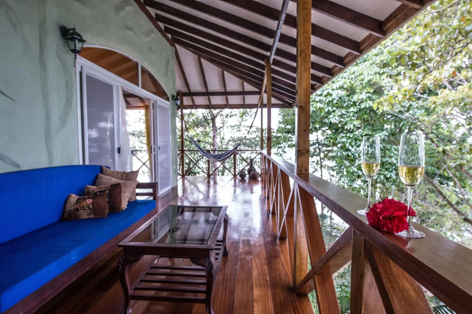 Popa Paradise Beach Resort