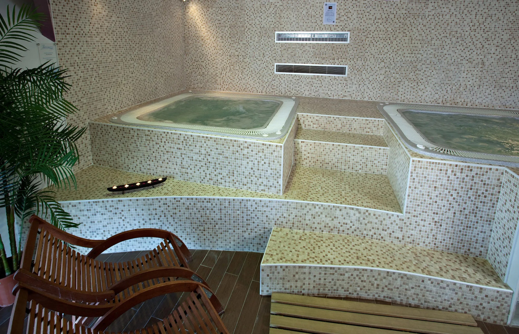 VVF Les sittelles à Montalbert