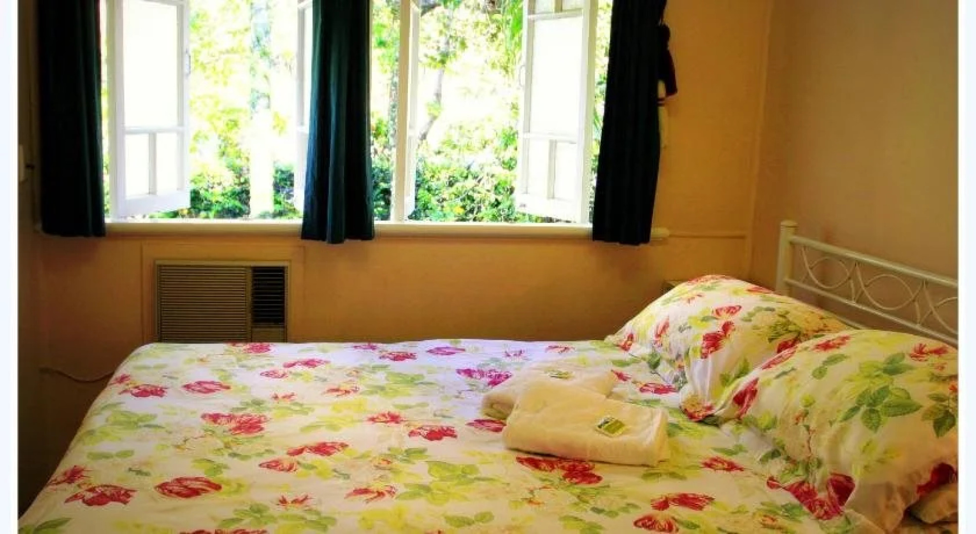 Coral Lodge Bed and Breakfast Inn