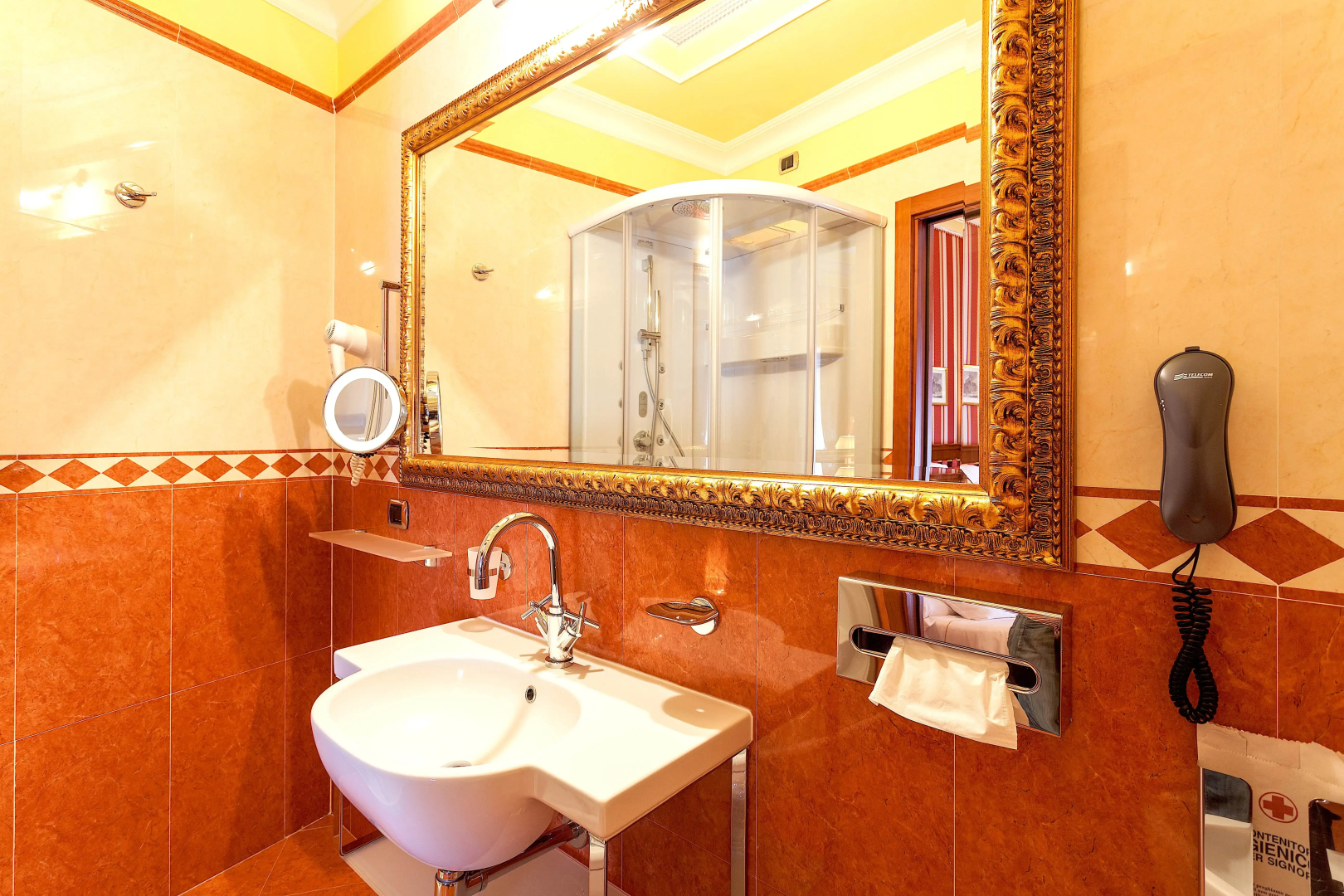 Hotel Manfredi Suite in Rome