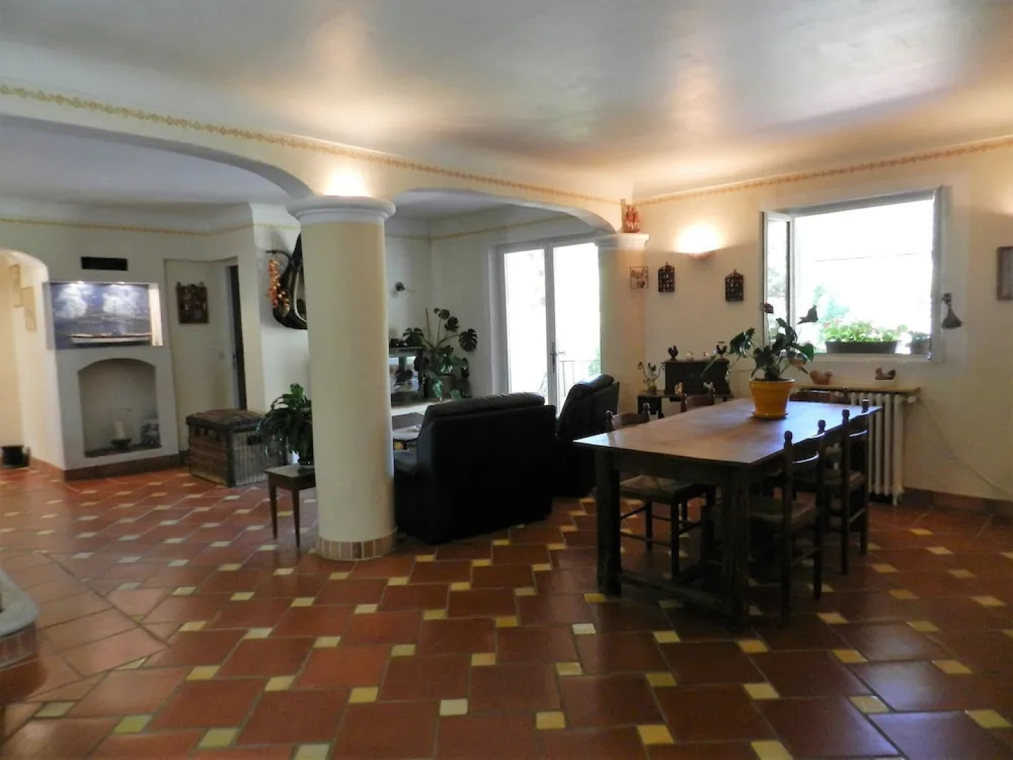 Sweet Holiday Home With a Large Lawn, Swimming Pool, Privacy and Close to Cute Villages