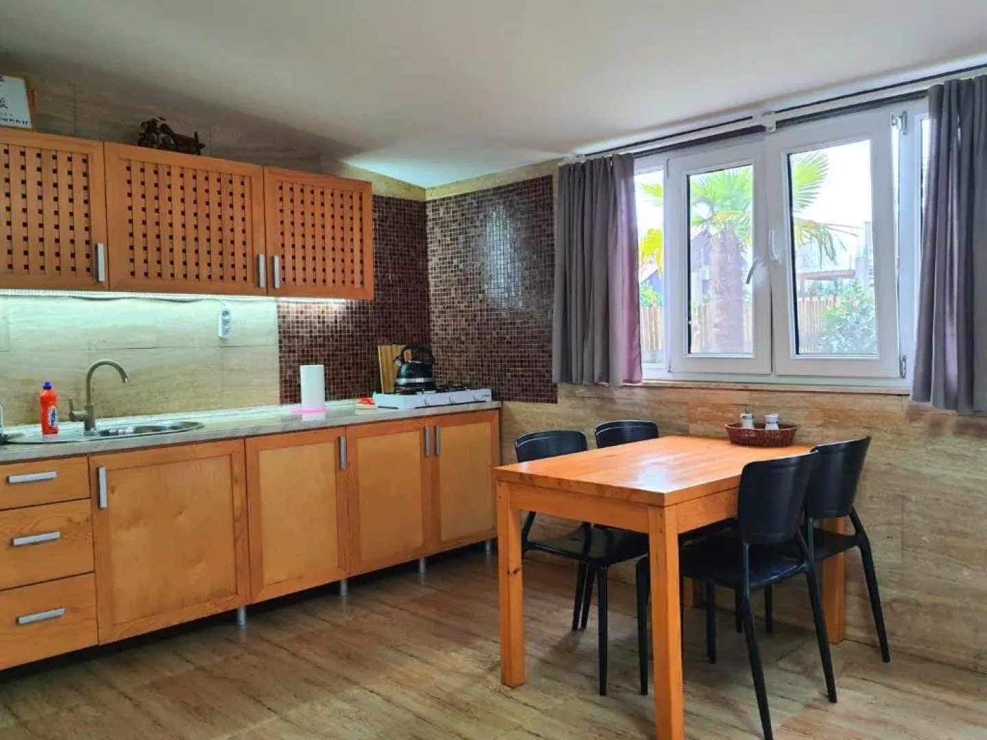 House & Yard Sesil S 70m to beach