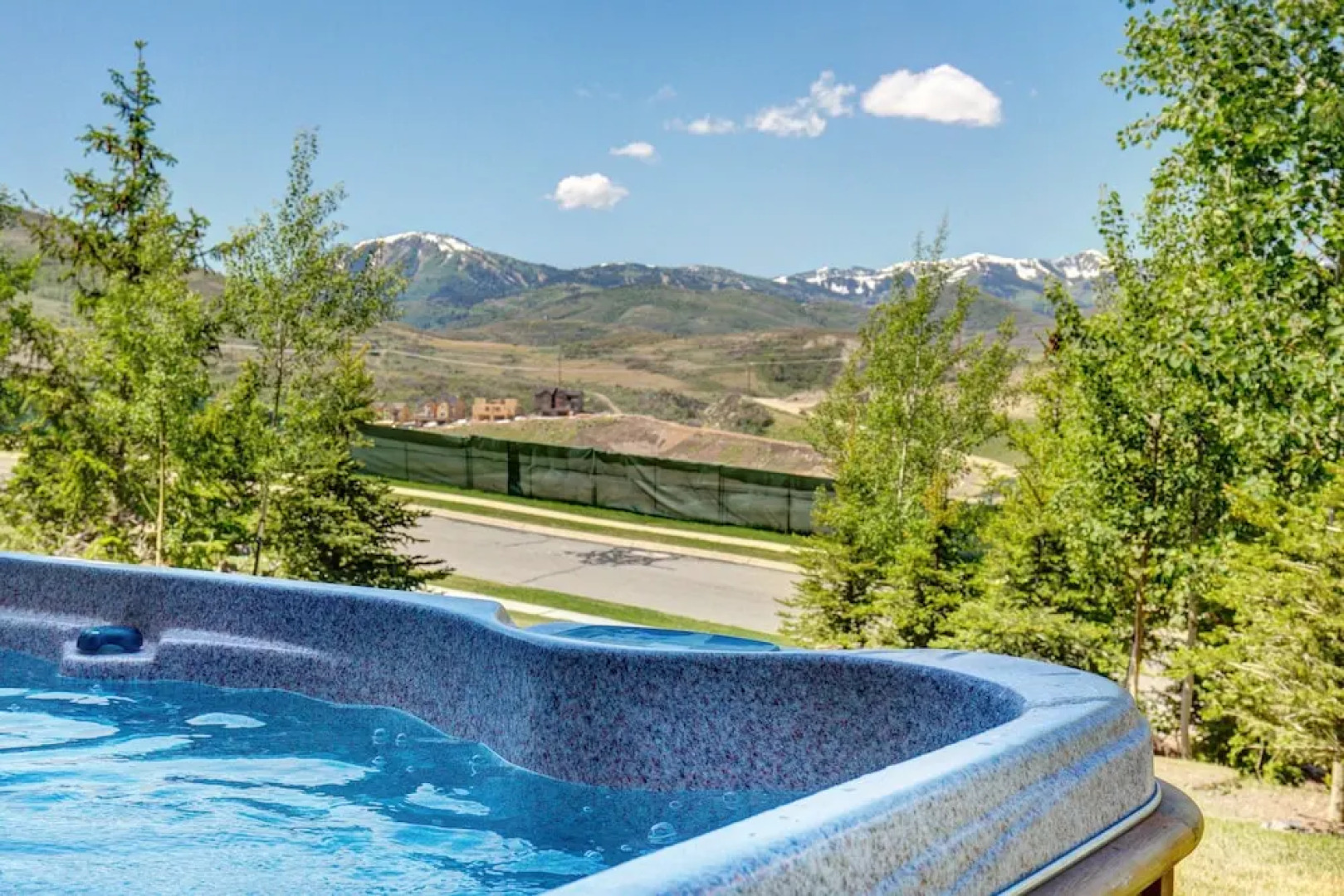 Council Fire 14021 Townhouse - 3 Br townhouse by RedAwning