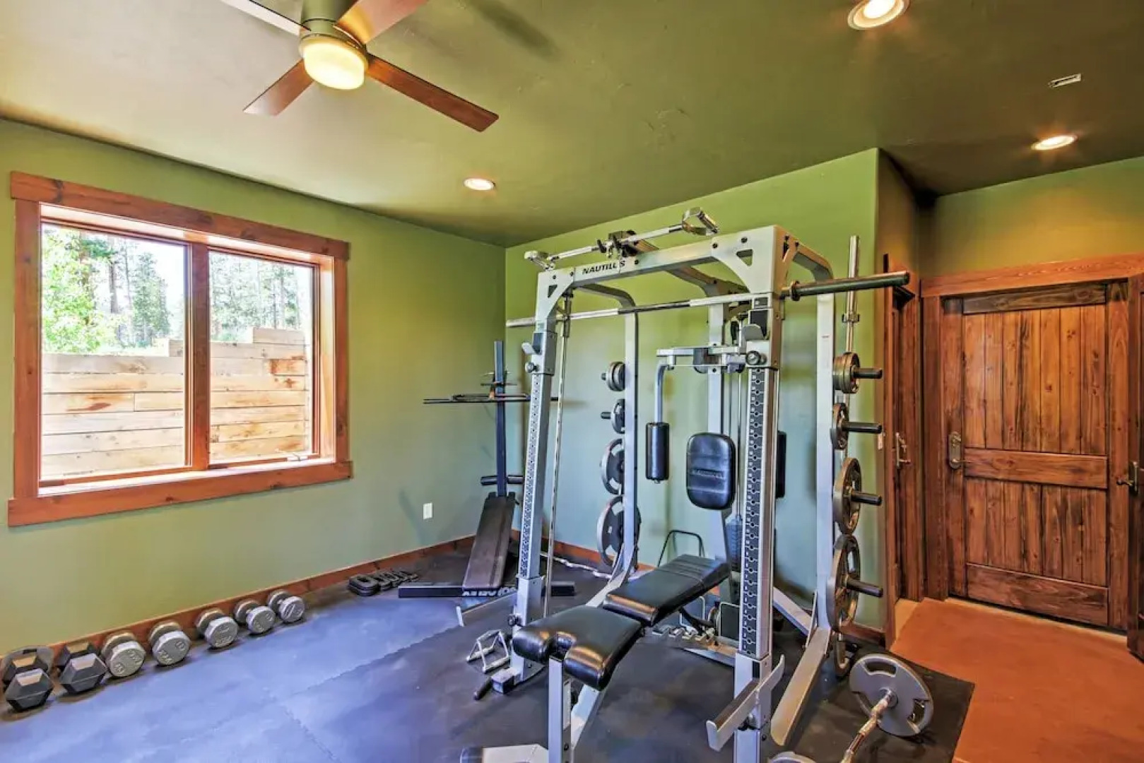 Tabernash Retreat w/ Hot Tub & Stunning Mtn Views!