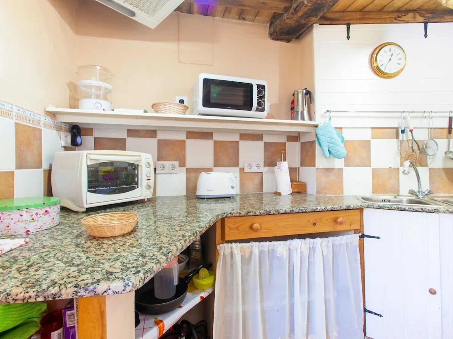 Beautiful, Quiet Country House With Garden in the Middle of the Ribeira Sacra