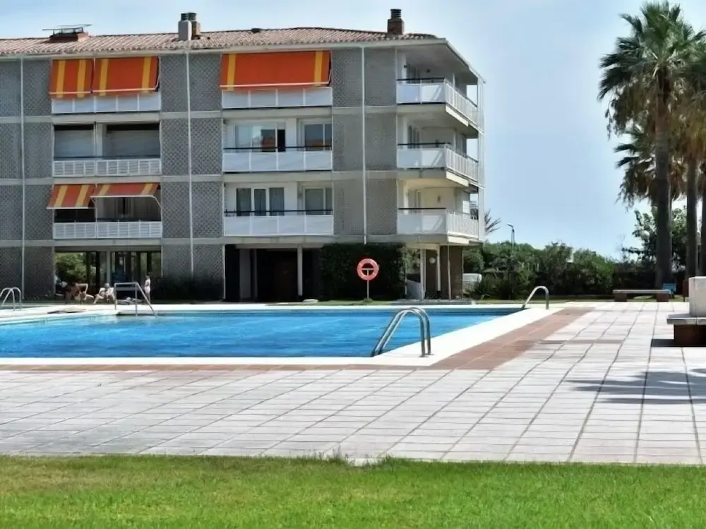 Sanpan Be my Guest Castelldefels