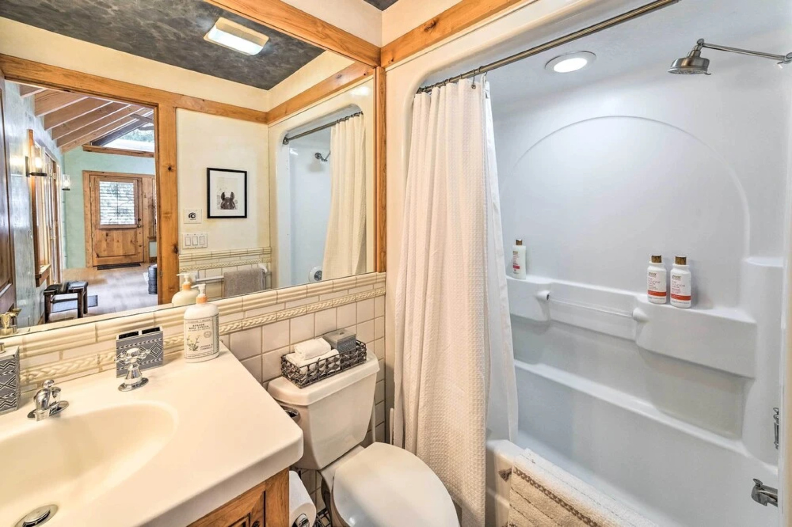 Sun Valley Family House w/ Fire Pit & Grill!