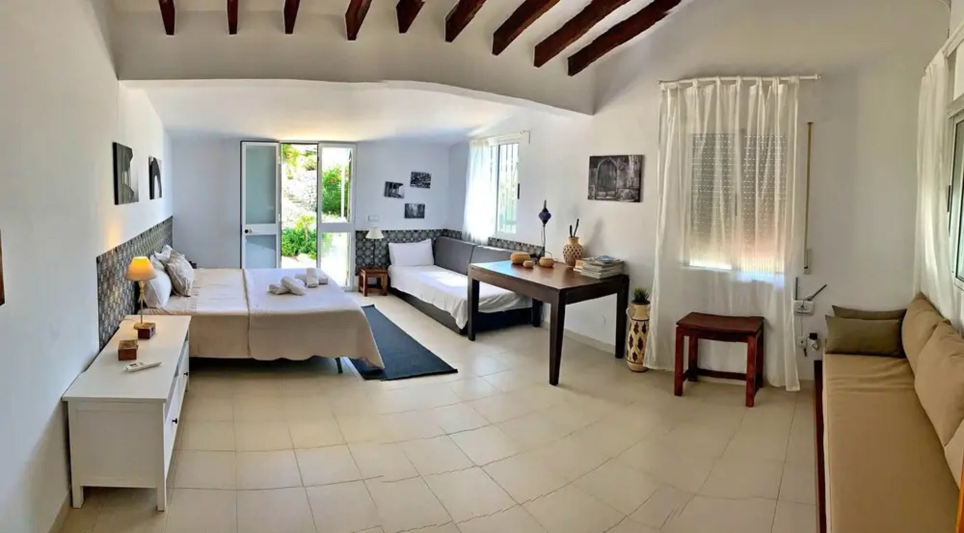 Casa Rural Cómpeta Piscina Barbacoa y Vista