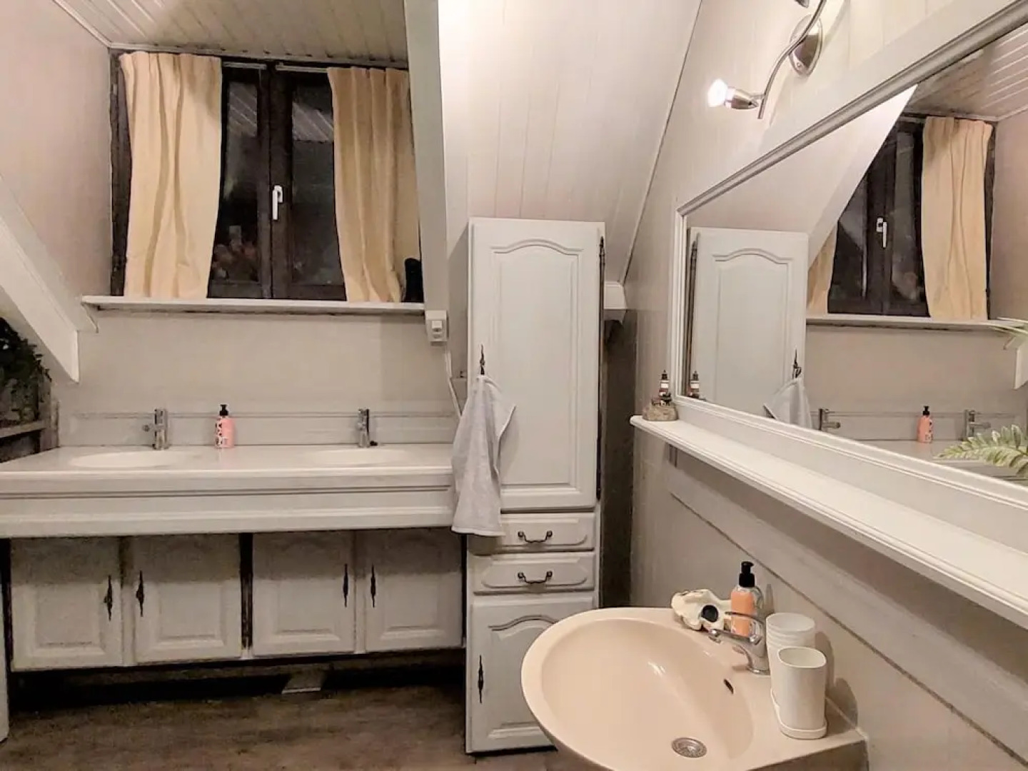 House Ardennes Blue in Theux Near Spa