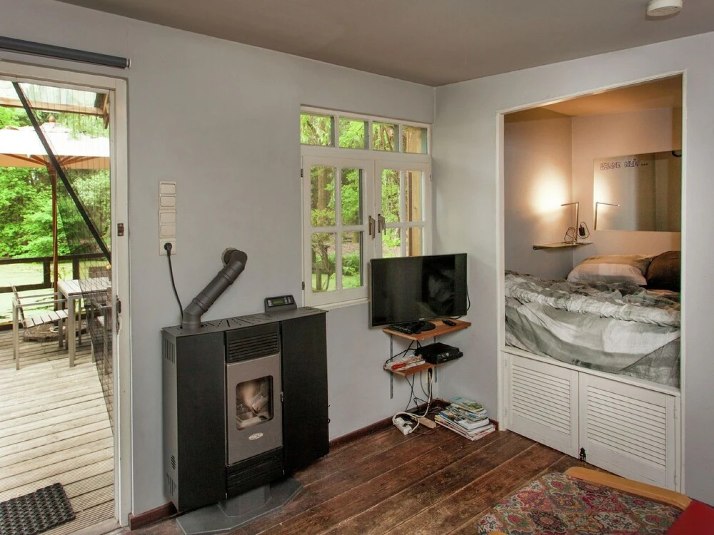 Delightful Chalet in Opglabbeek near Lake