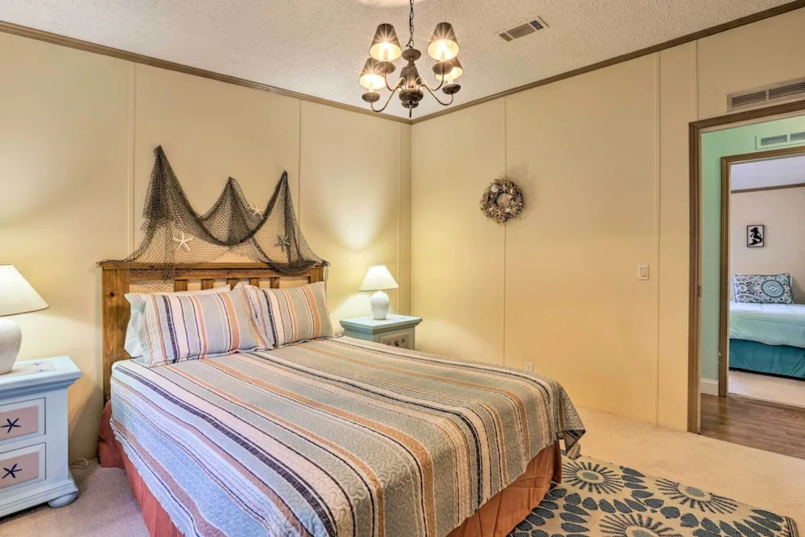 Steinhatchee Home w/ Boat Parking: 1 Mi to Marina