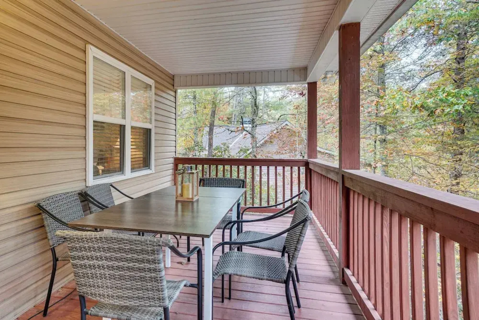 Spacious Home in Helen w/ Porch & Balcony!