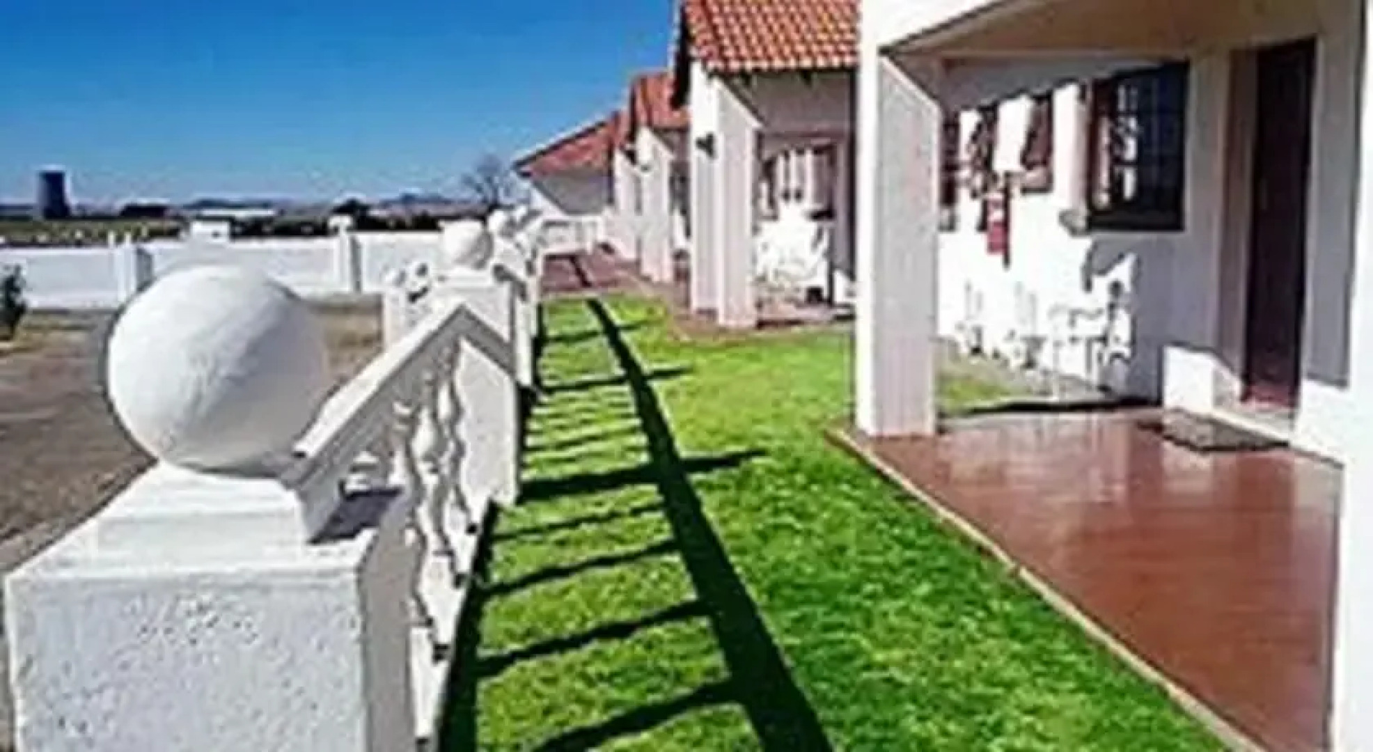 Olive Grove Country Lodge