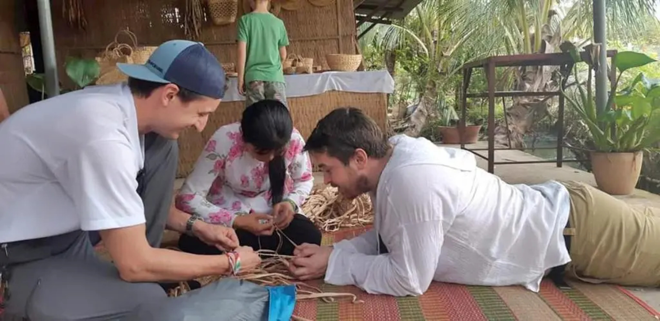 Hà Phan Holiday House