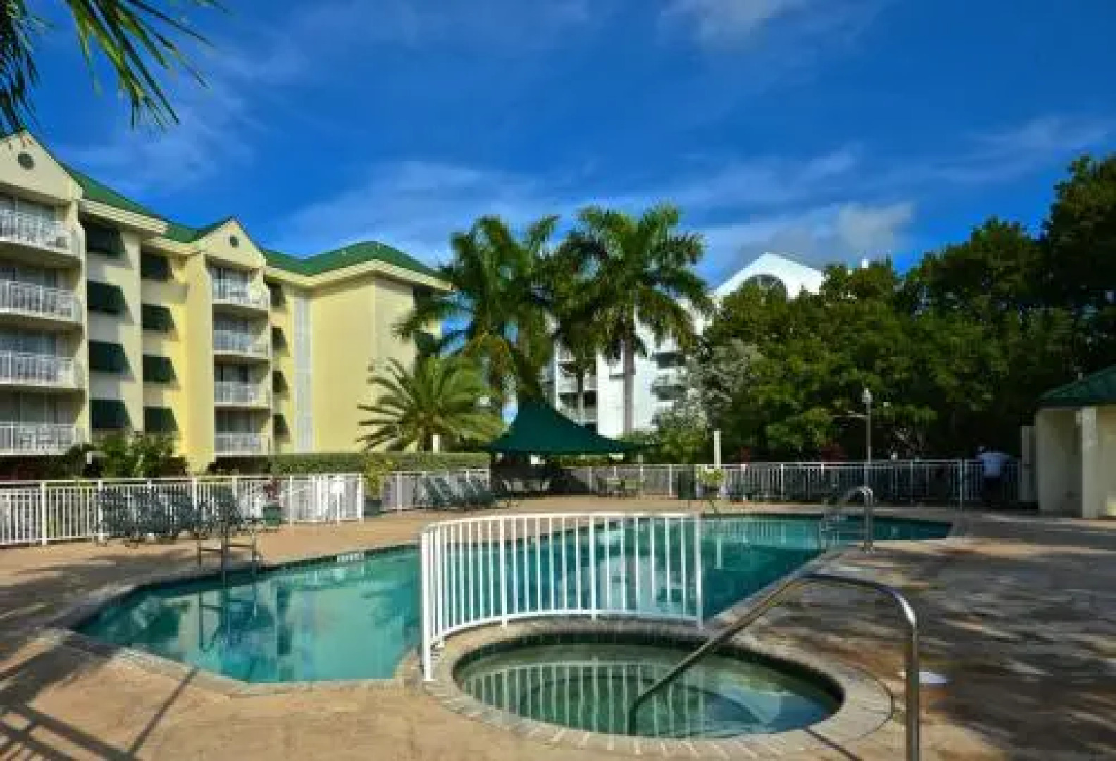 Sunrise Suites Cayo Coco Suite #208