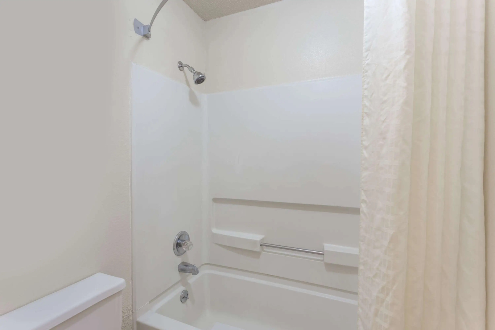 Super 8 by Wyndham Morris