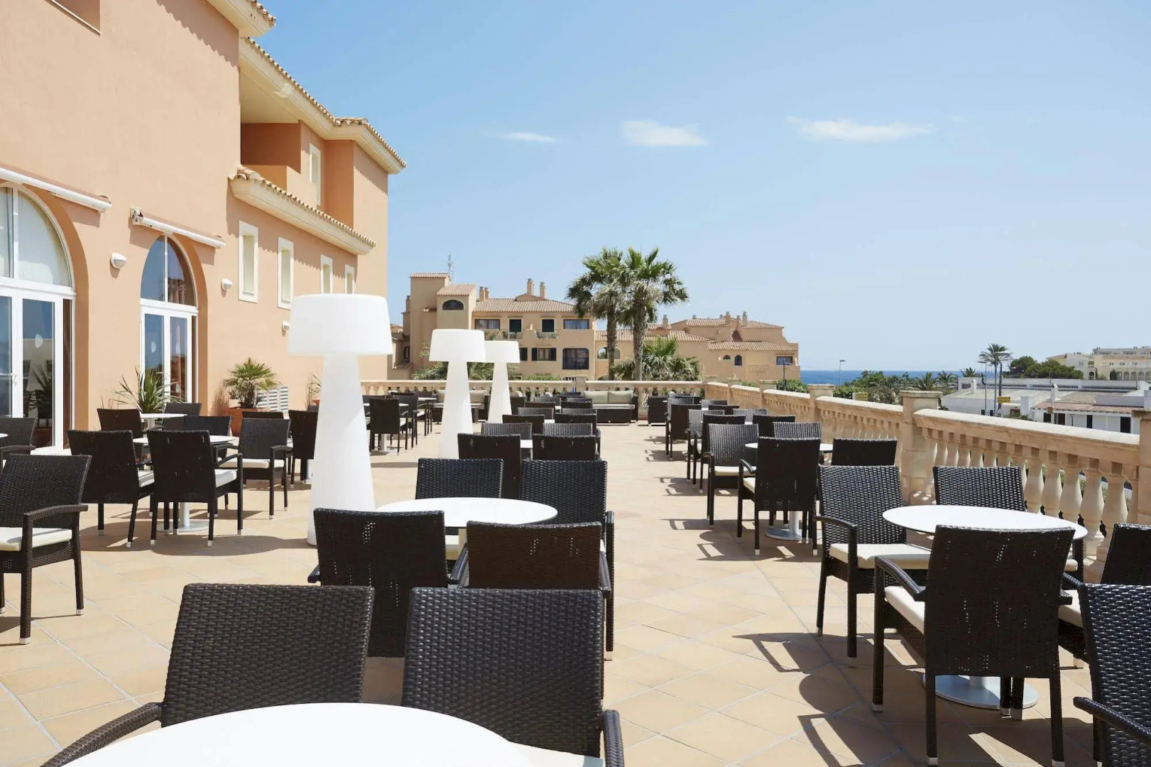 Grupotel Macarella Suites & Spa