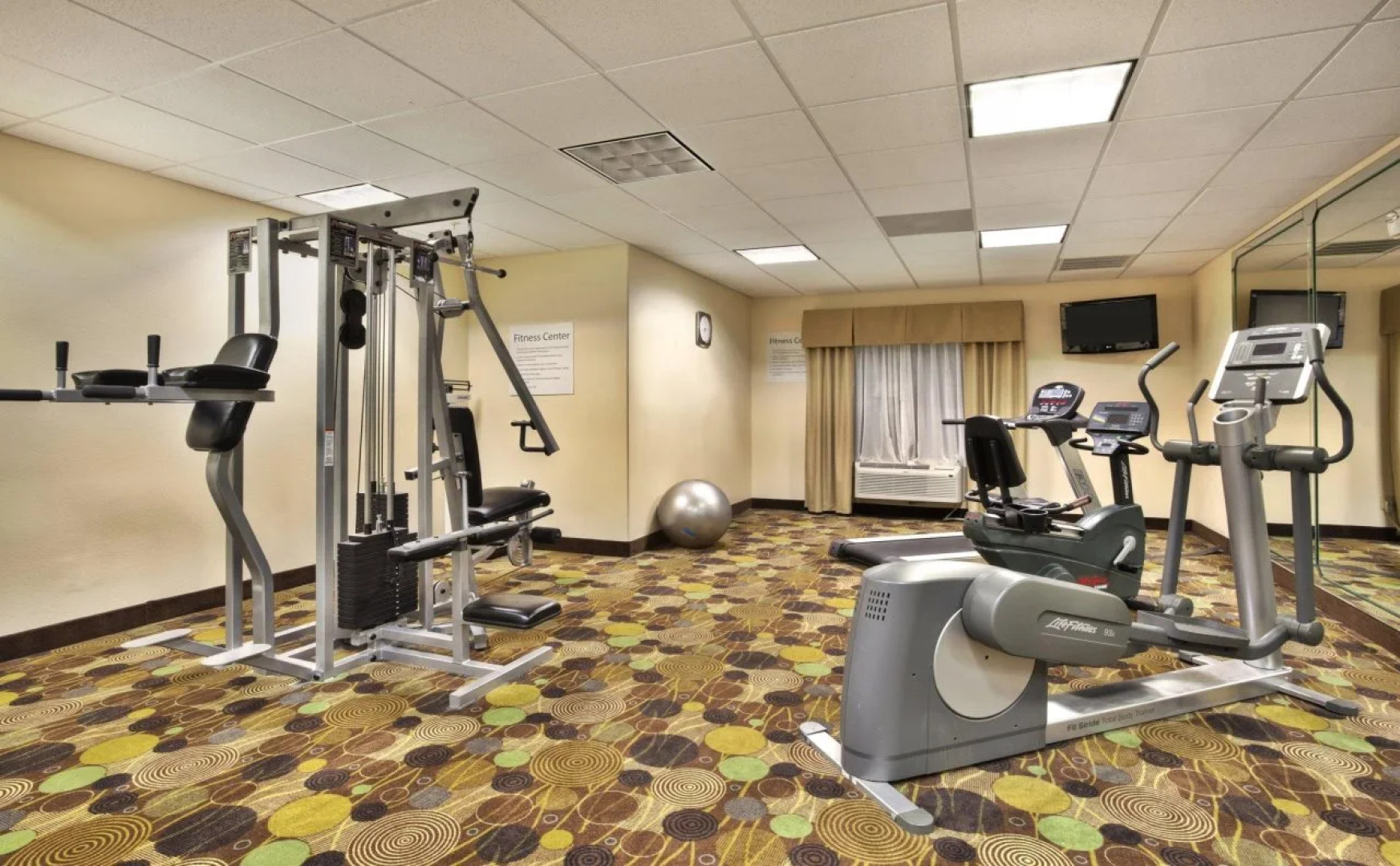 Holiday Inn Express & Suites Sealy by IHG