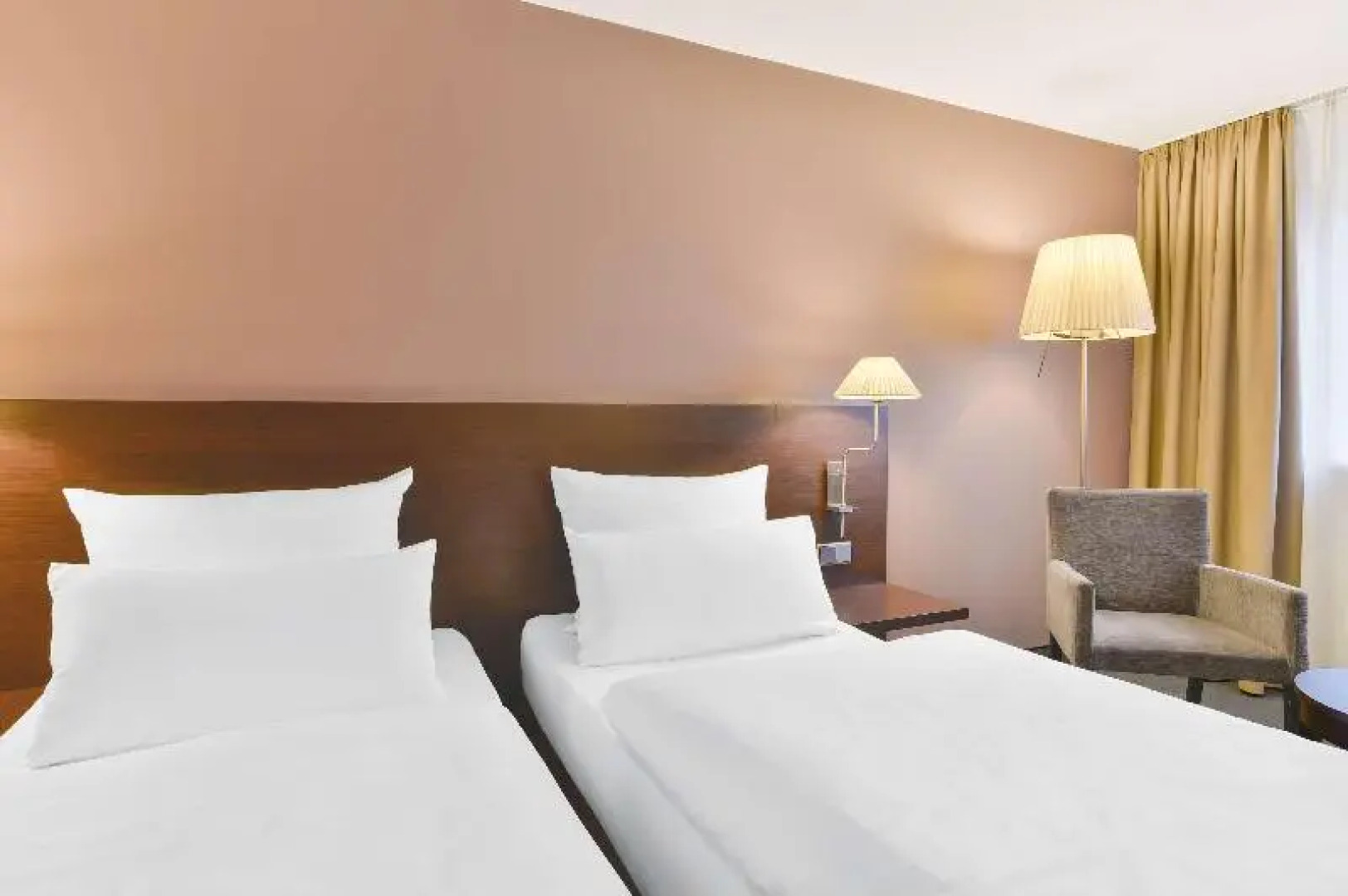 Nh Stuttgart Sindelfingen