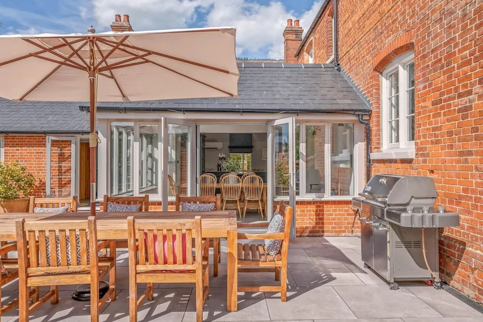 The School House - Luxury Home With Large Garden