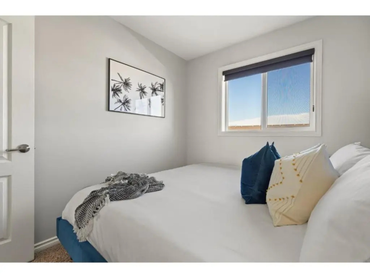 The Saturday I Sleeps 16 I BBQ & Patio I Fire Pit