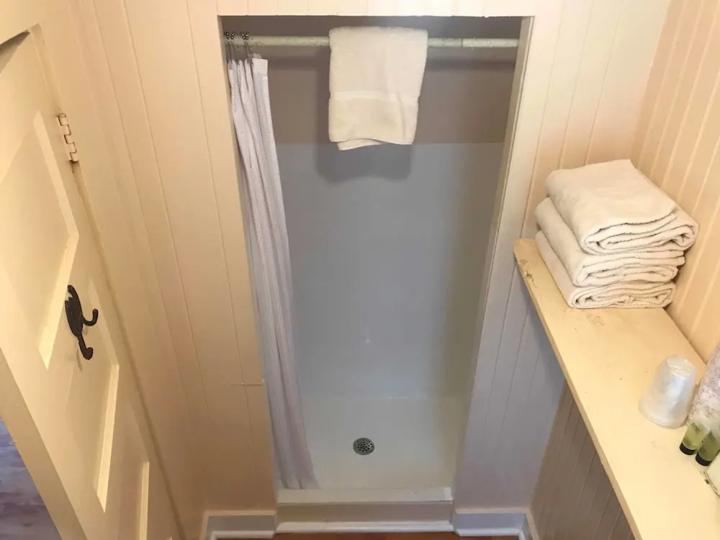 Twin Elm Guest Ranch