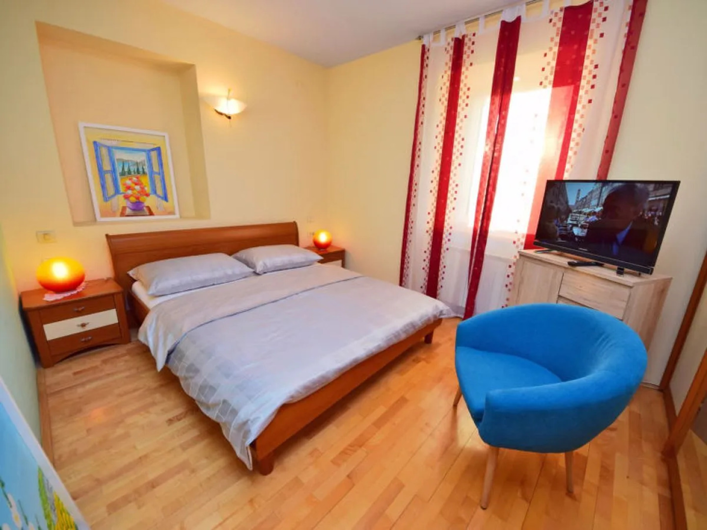 House Naš dom Cornwall 27746