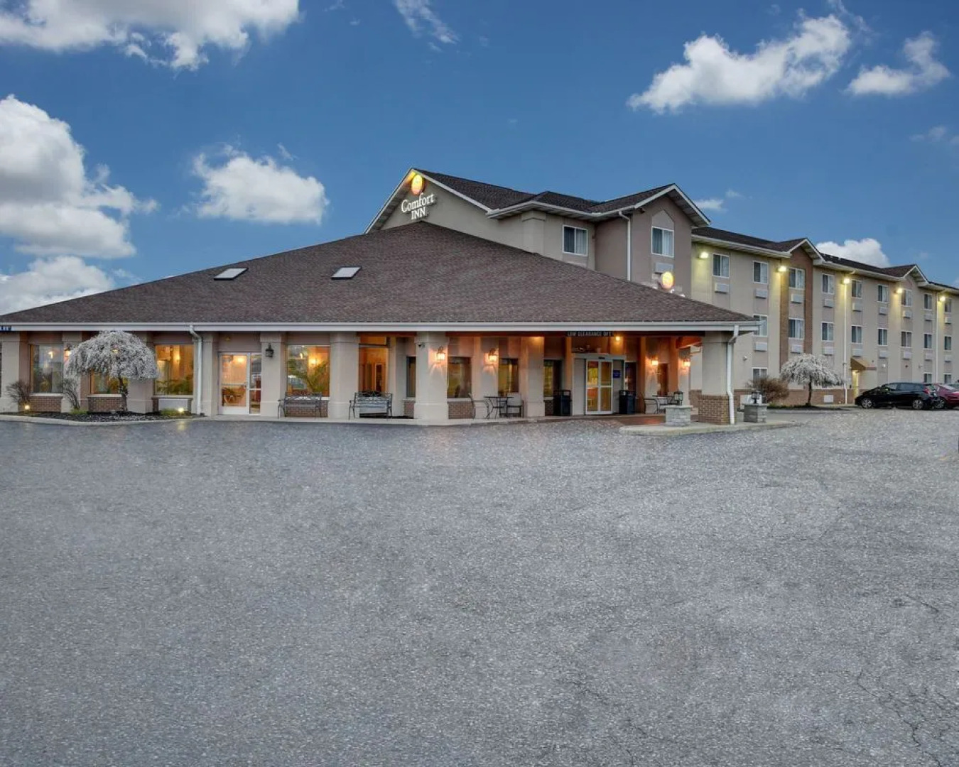 Baymont Inn & Suites Concord/Mentor