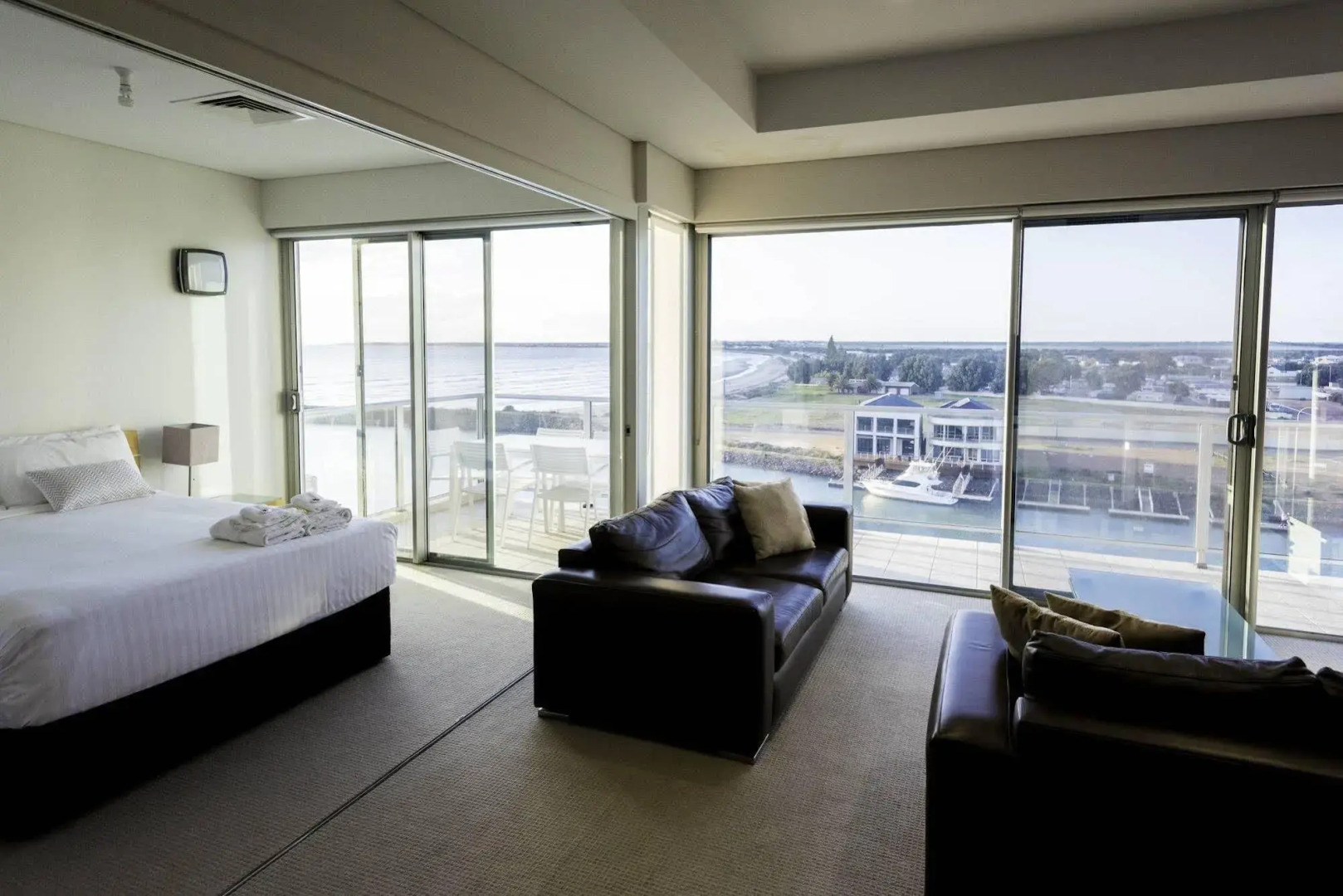 Wallaroo Marina Apartments