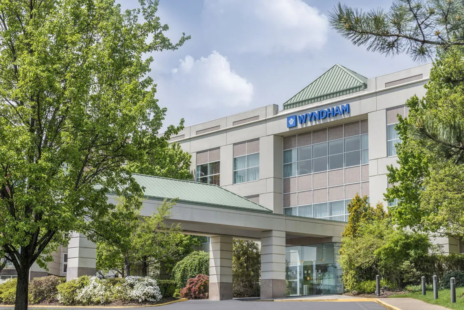 Wyndham Hamilton Park Hotel and Conference Center