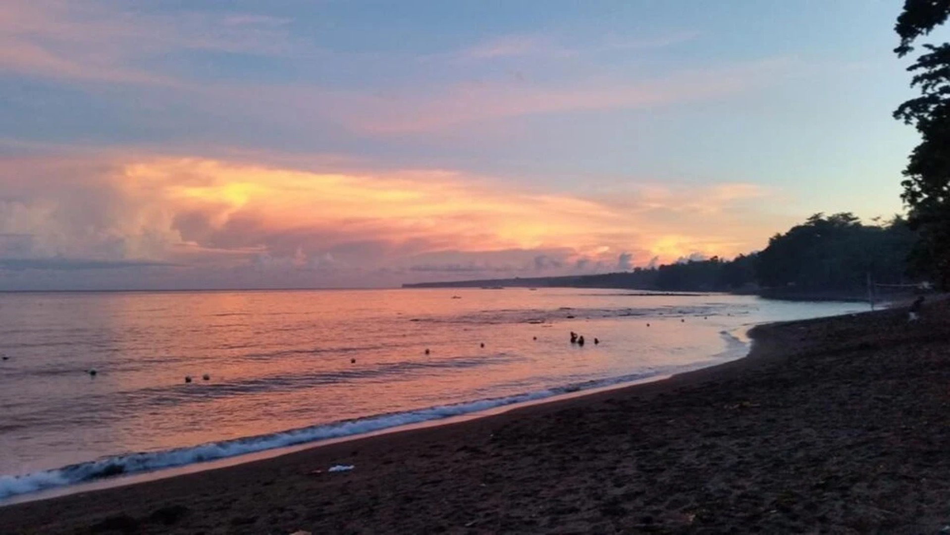 AivyMaes Divers Paradise Dauin - Hostel