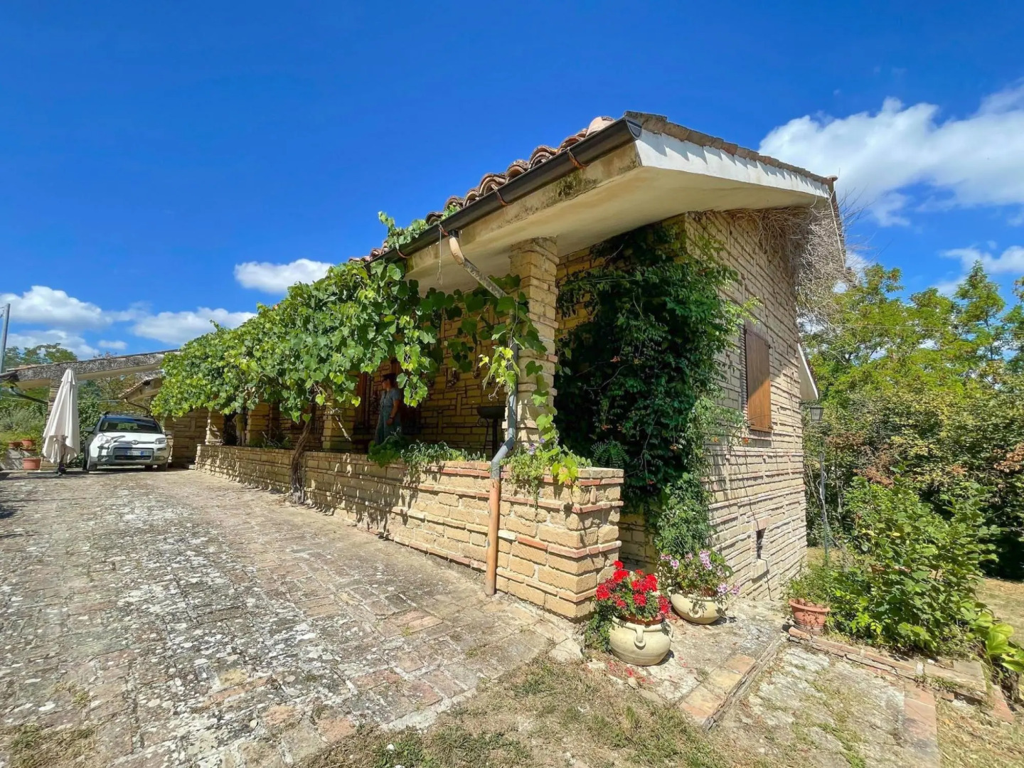 Nice holiday home in Marche with private pool