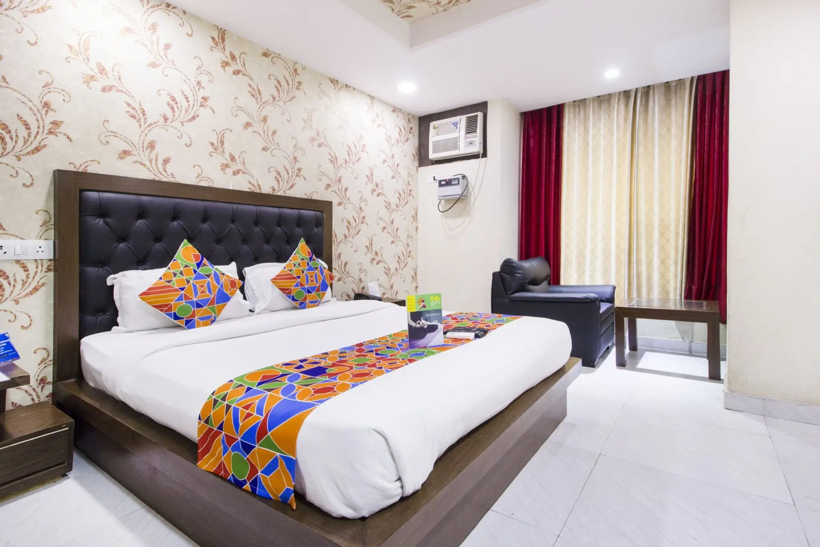 Fabhotel White Castle Sez