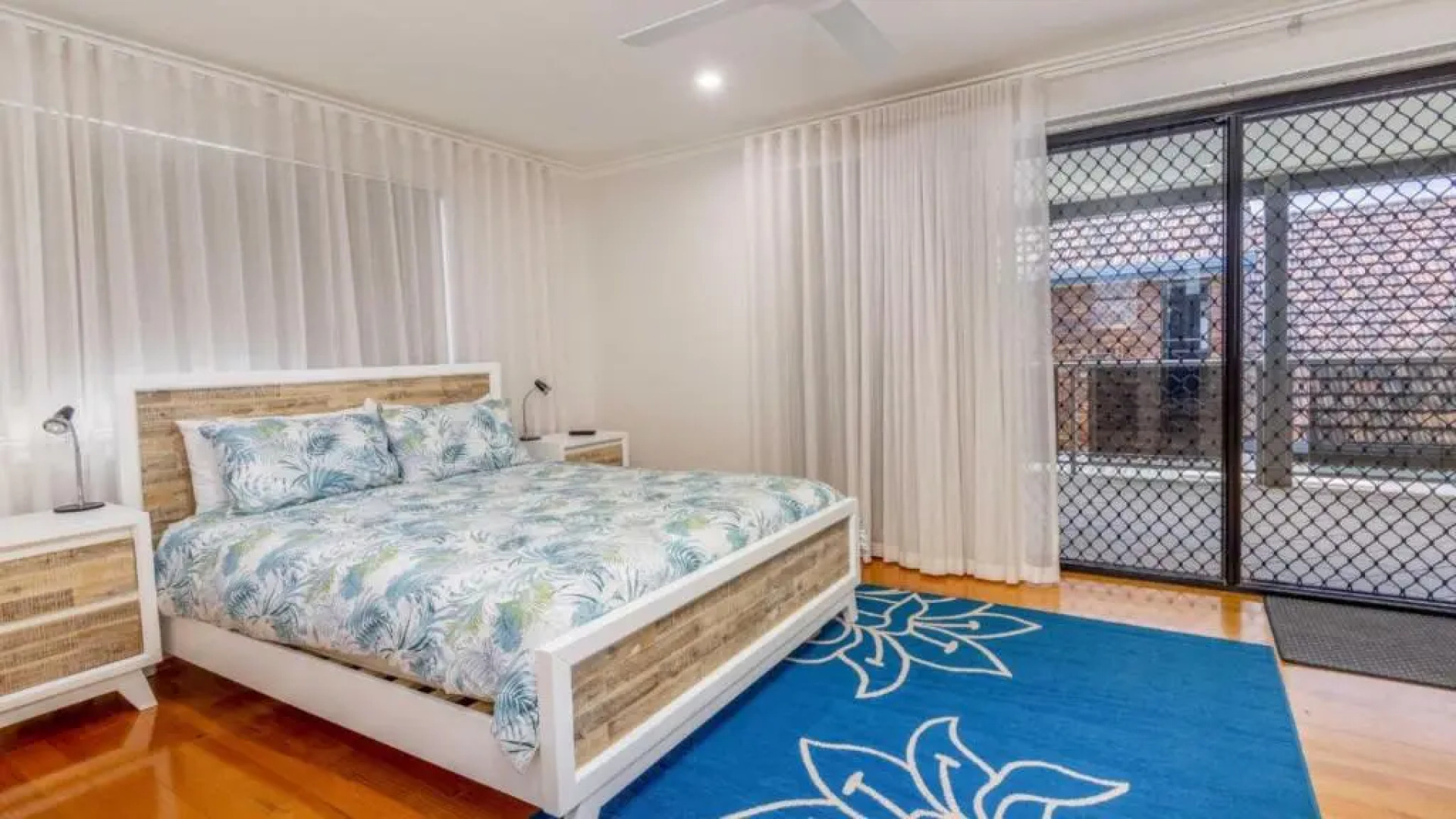 Magical holiday home - Welsby Pde, Bongaree