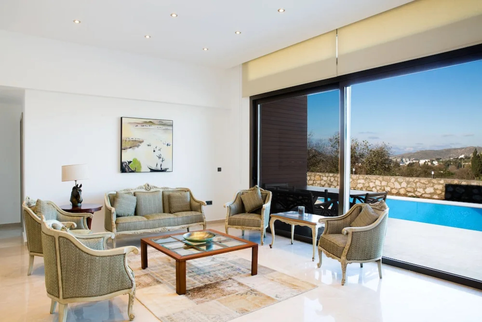 Important Group Villa Green