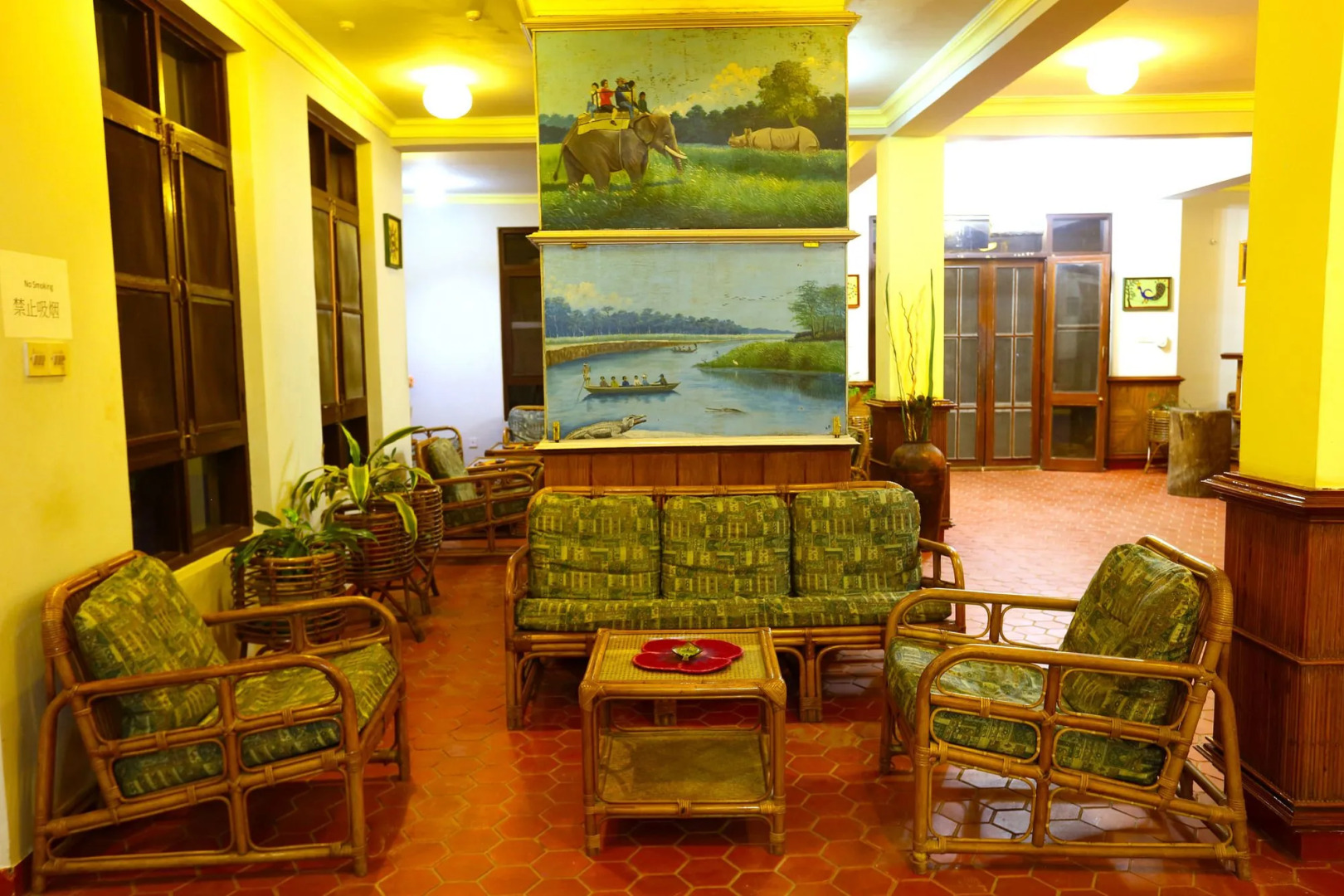 Safari Adventure Lodge