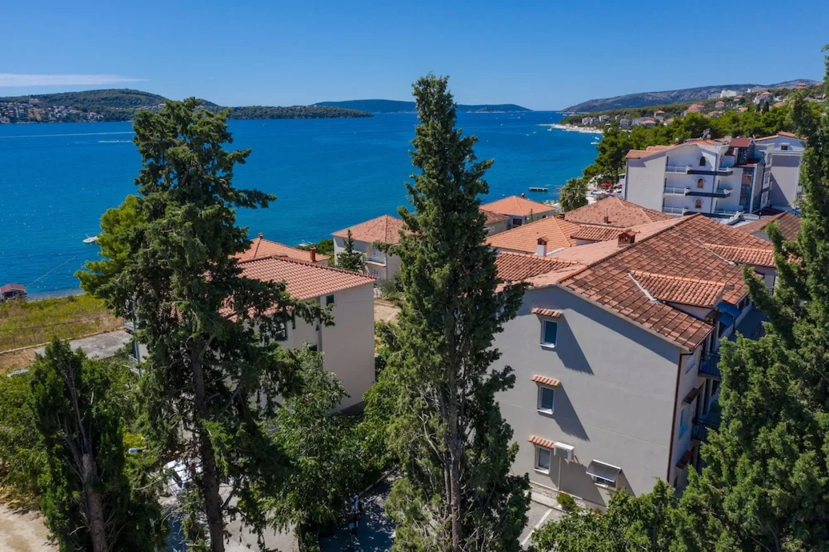 Mar deLuxe Apartments