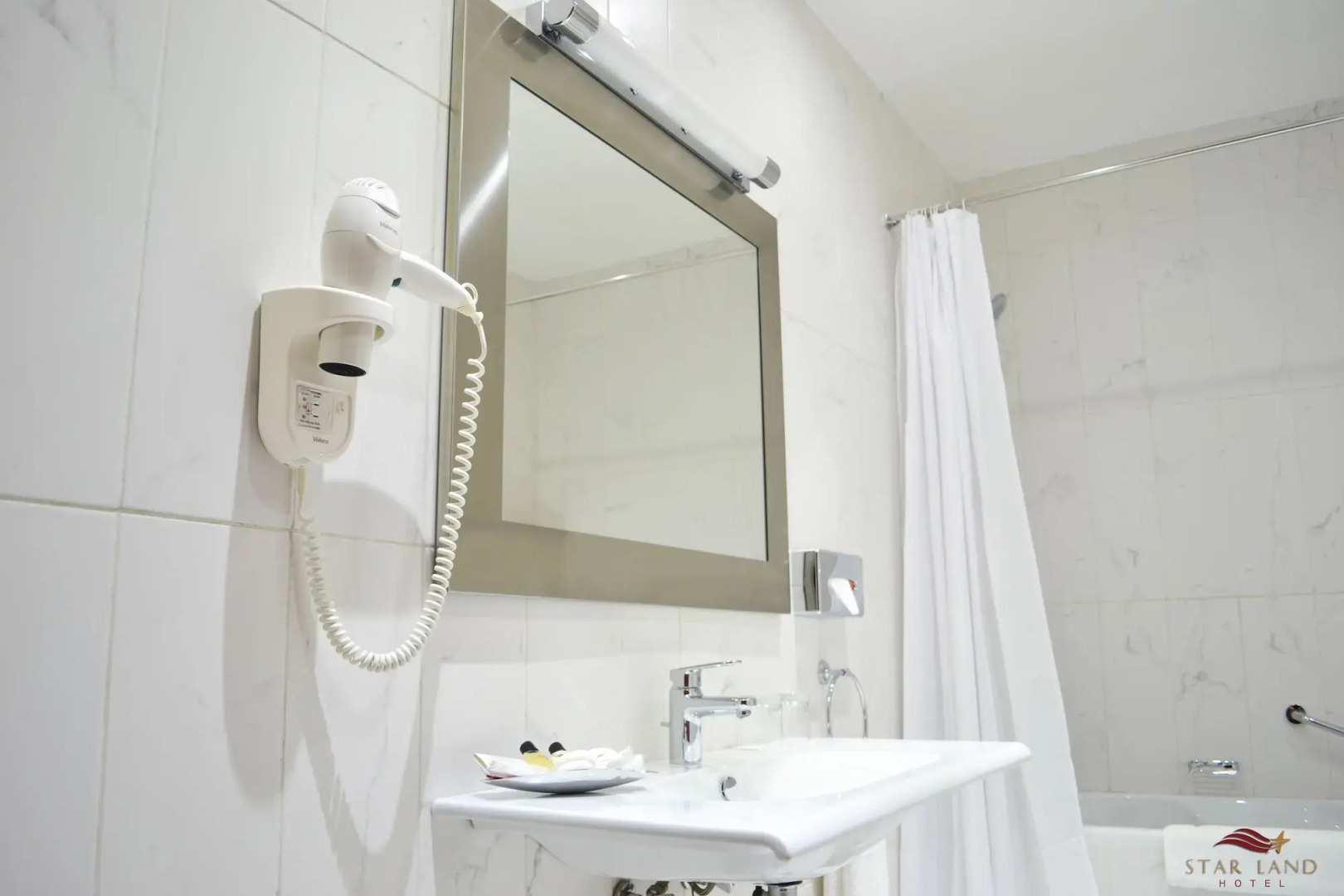 Star Land Hotel Bonapriso