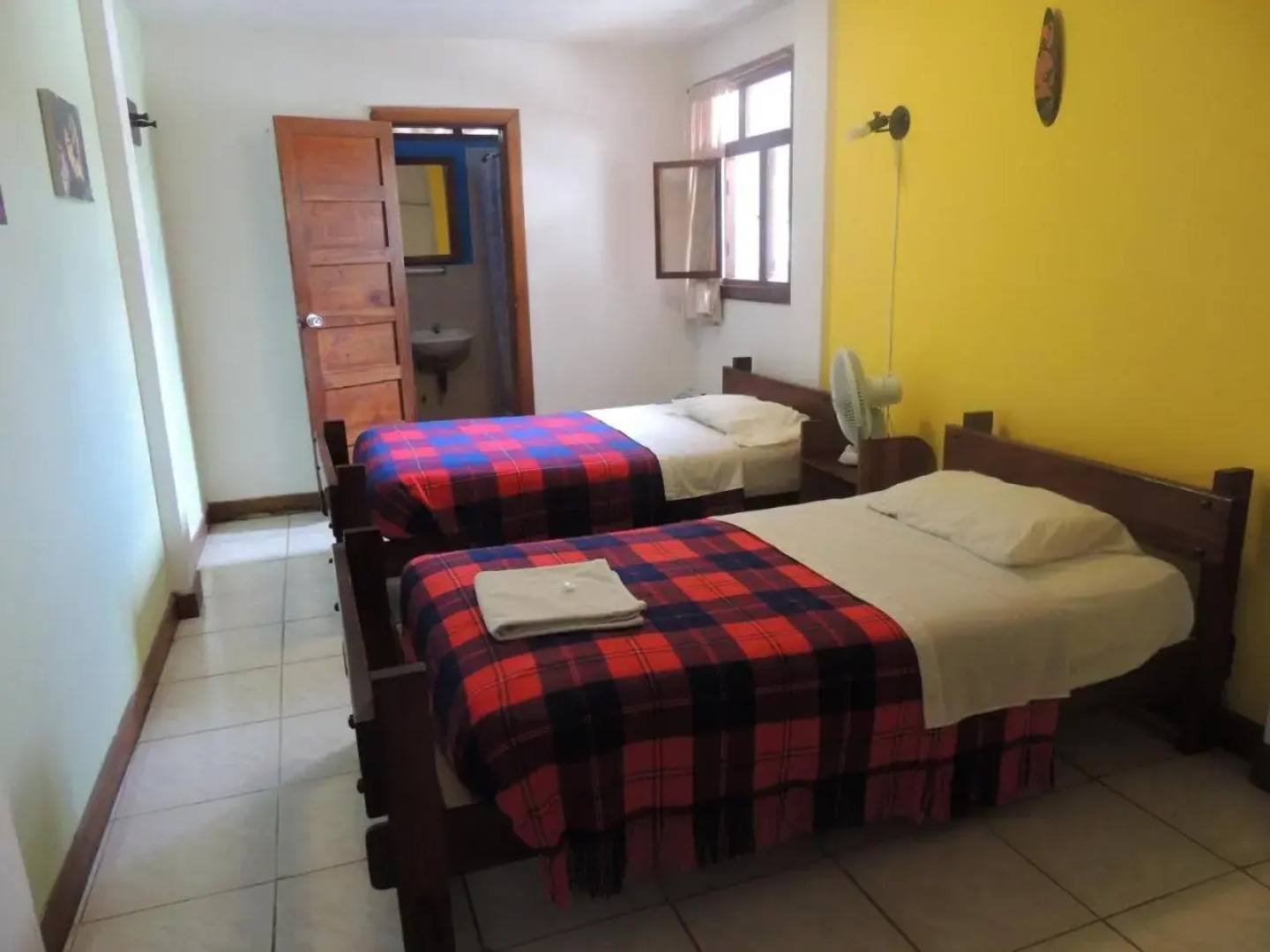 Hostal Albergue Español