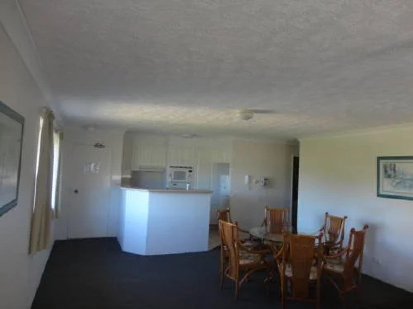 Regent Court Holiday Apartments