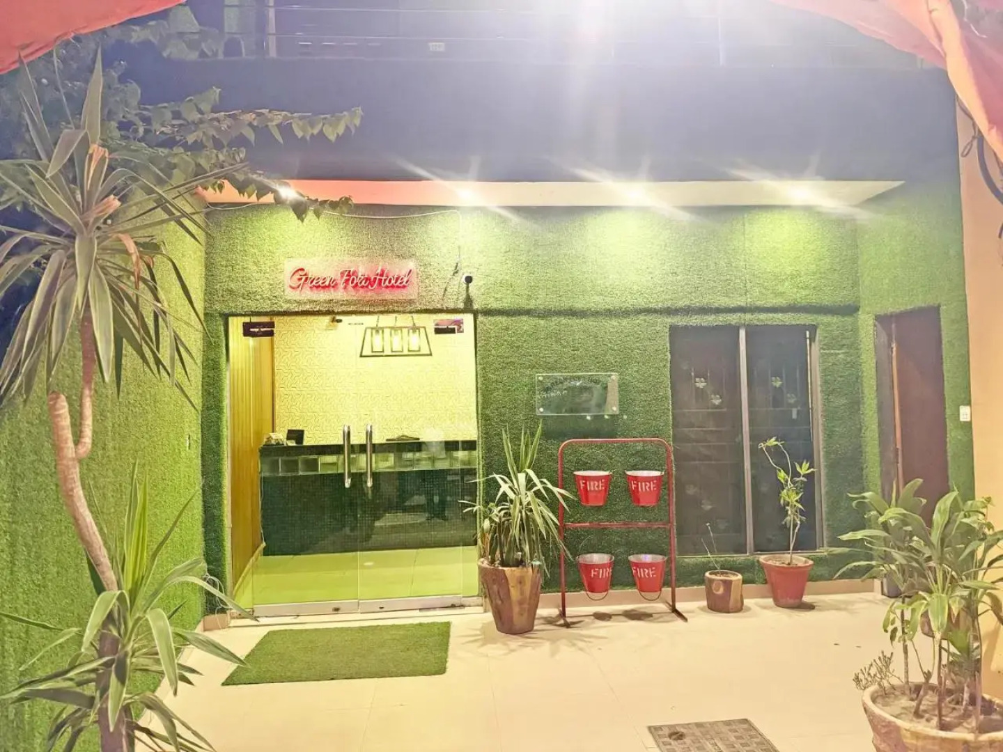 Green Fort Hotel Gulberg