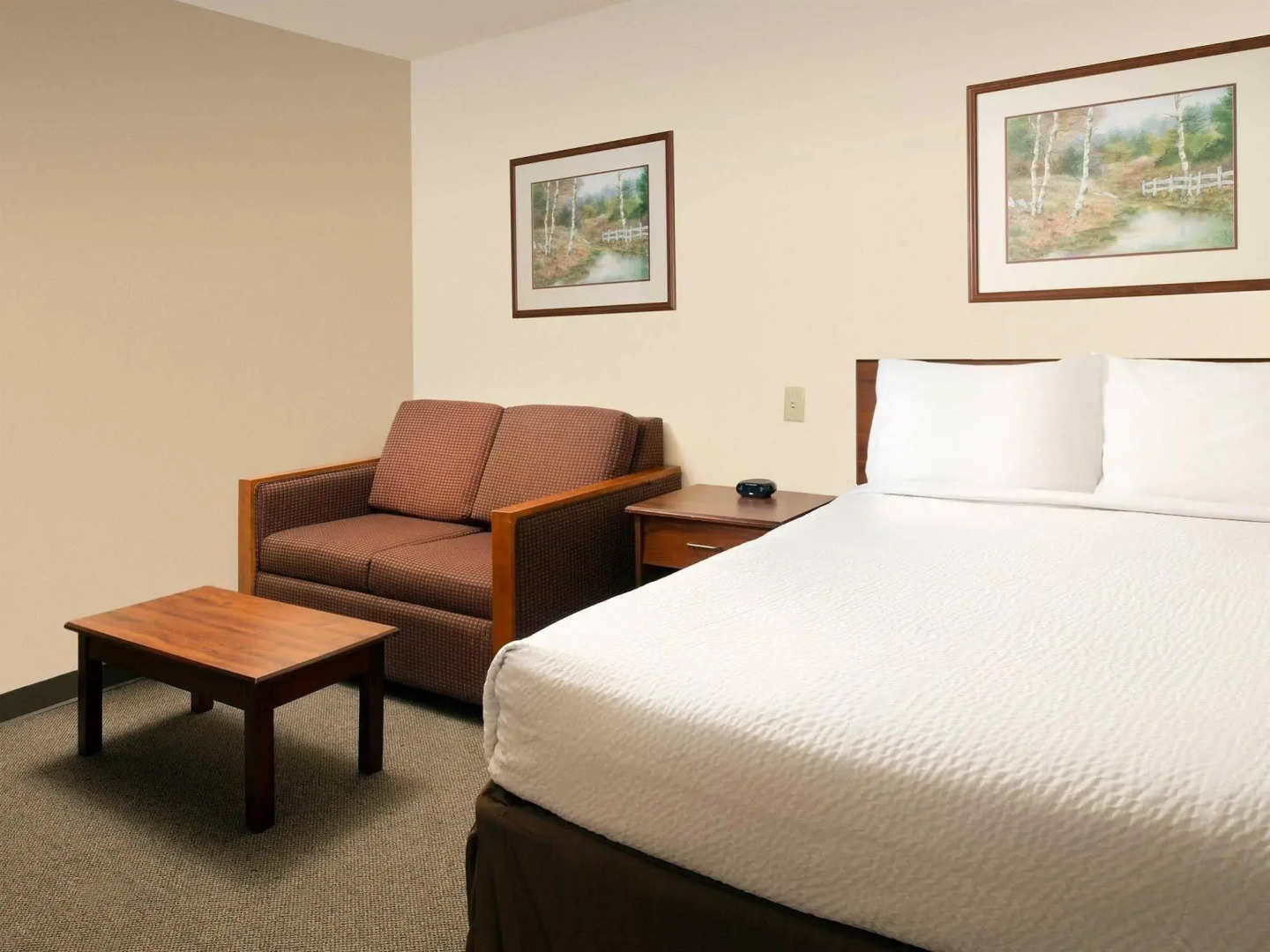 WoodSpring Suites Raleigh Apex