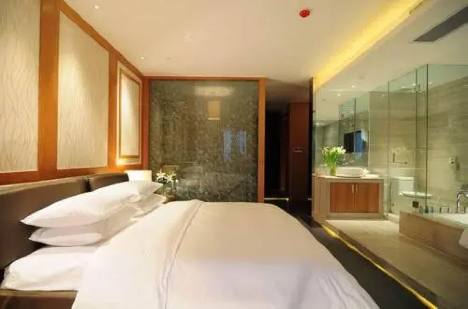 Yuyao Yangming Hot Spring Resort