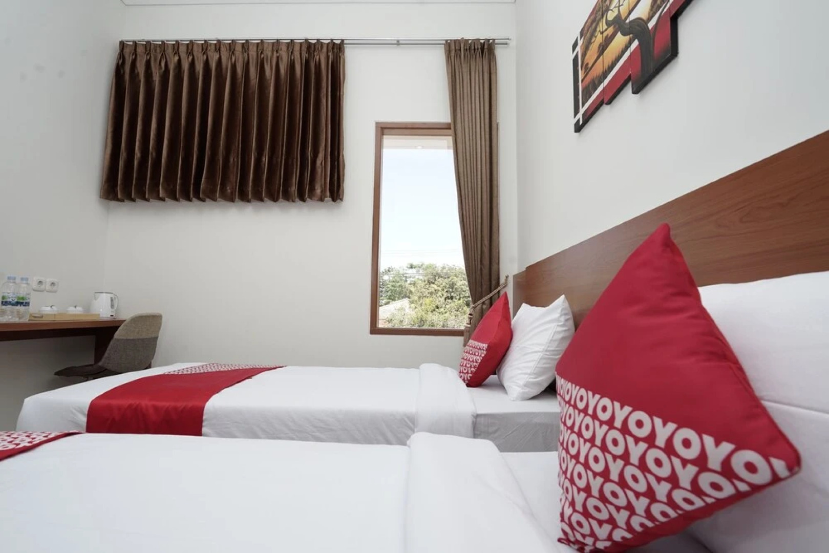 Capital O 1974 Grand Parigi Hotel