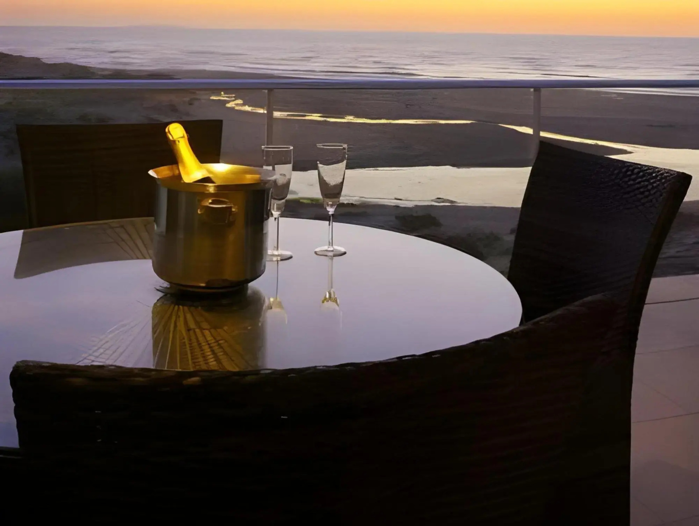 The Beachfront Praia D'el Rey Golf & Beach Resort