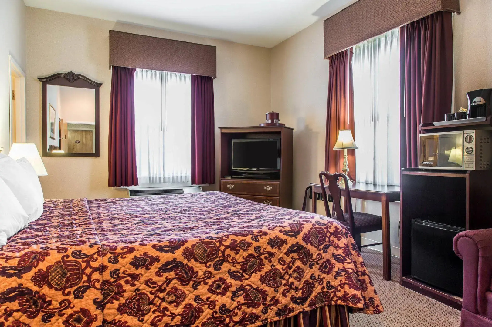 The Carriage House Inn Newport